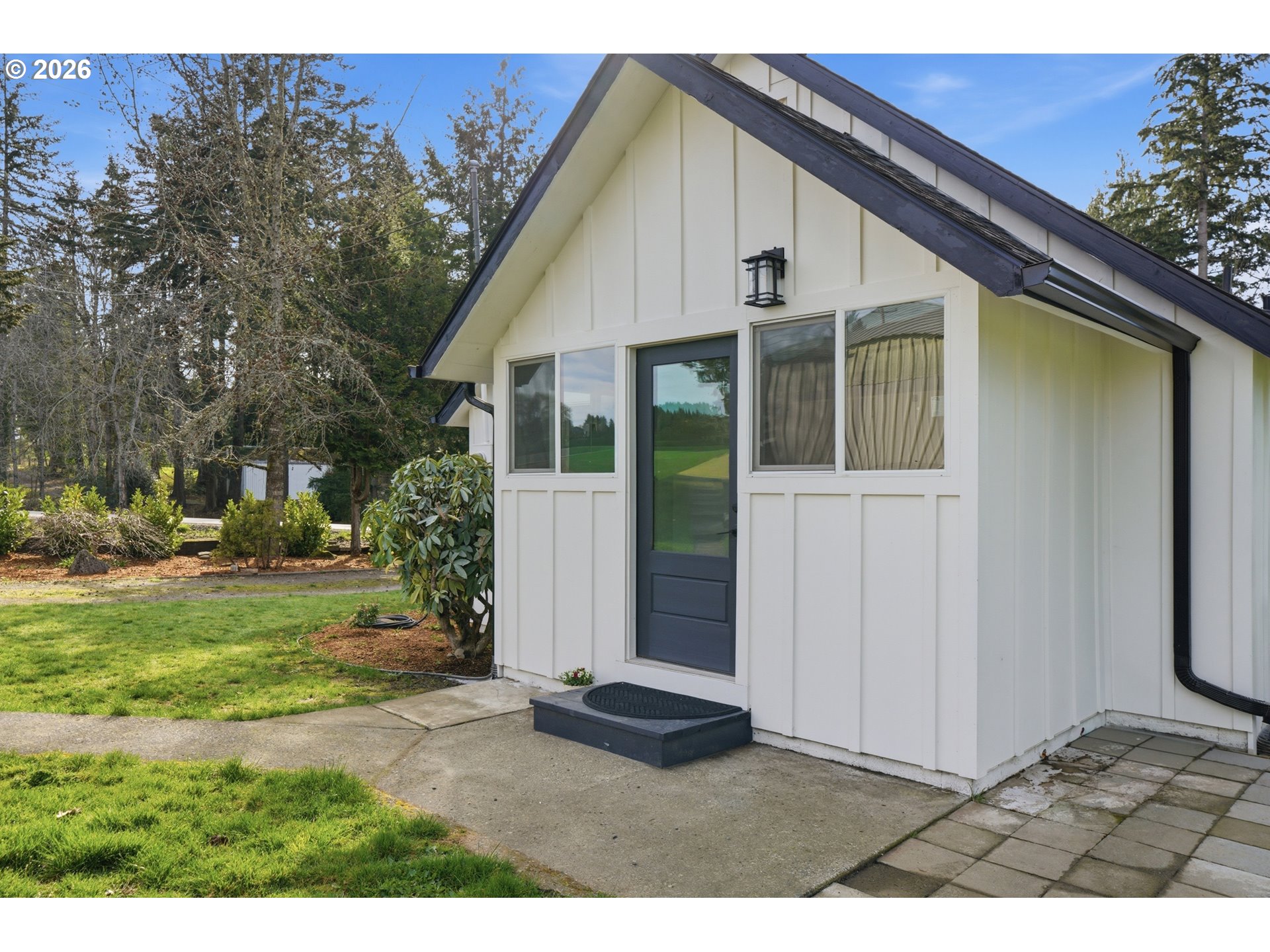 8207 Se Cottrell Rd Property Photo 5