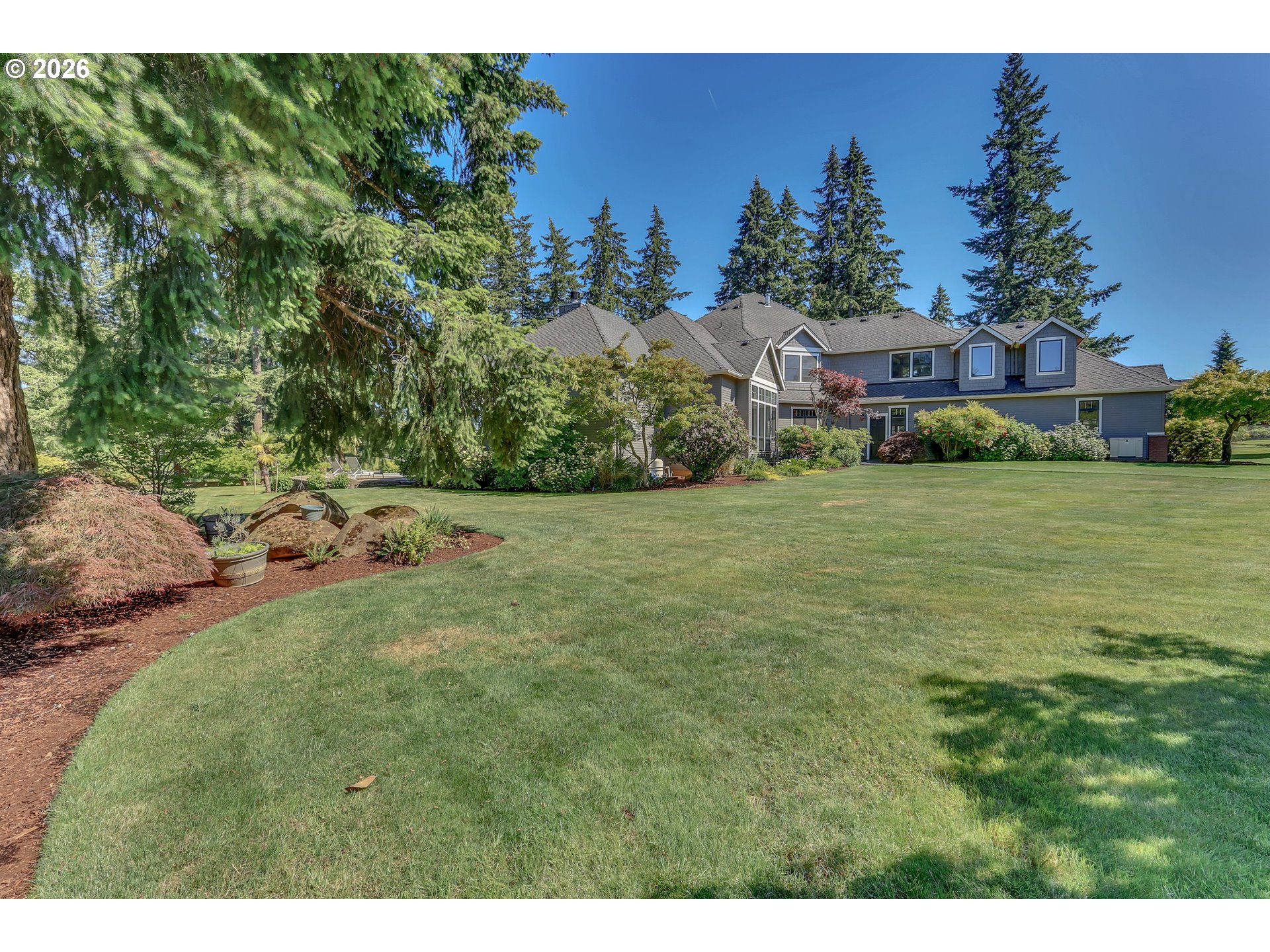21020 S Meadowridge Ct Property Photo 2