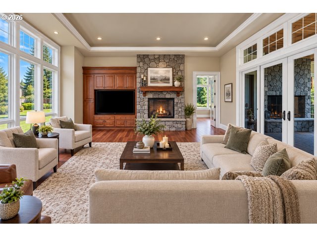 21020 S Meadowridge Ct Property Photo 6