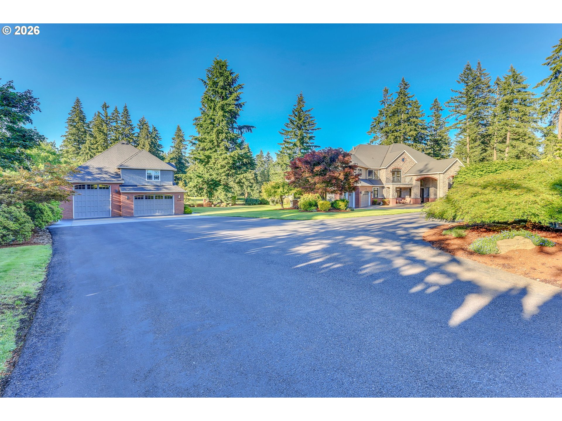 21020 S Meadowridge Ct Property Photo 24