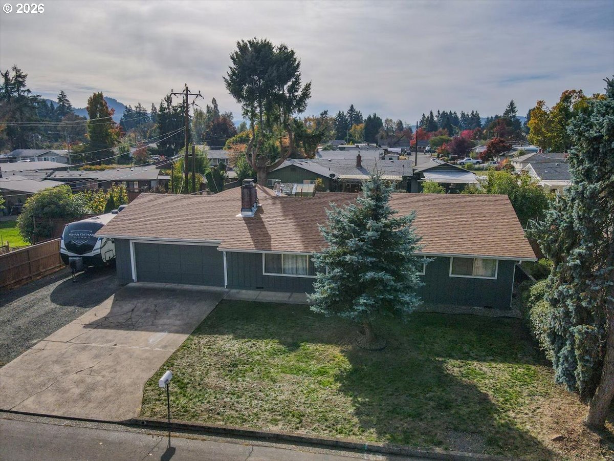 1375 Anthony Ave Property Photo 5