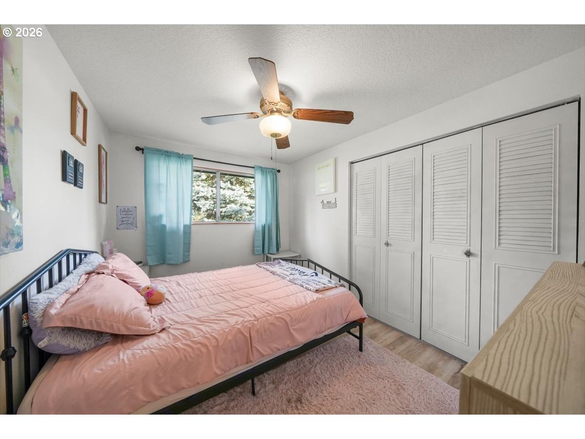 1375 Anthony Ave Property Photo 18