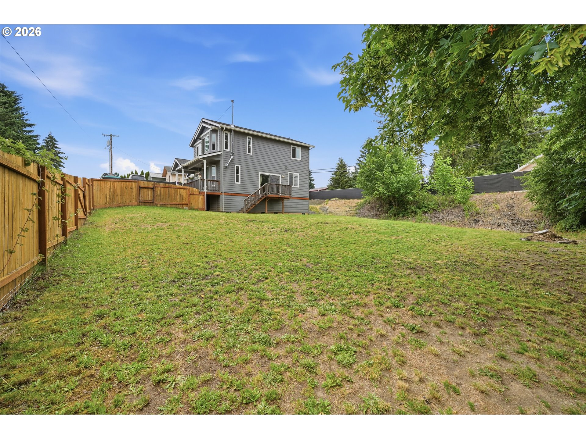 688 Lakeview Dr Property Photo 33