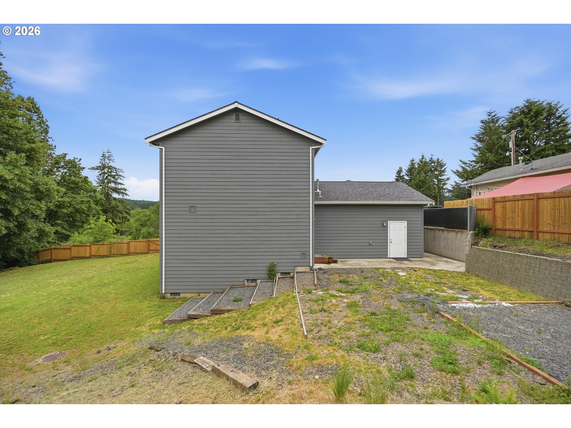 688 Lakeview Dr Property Photo 36