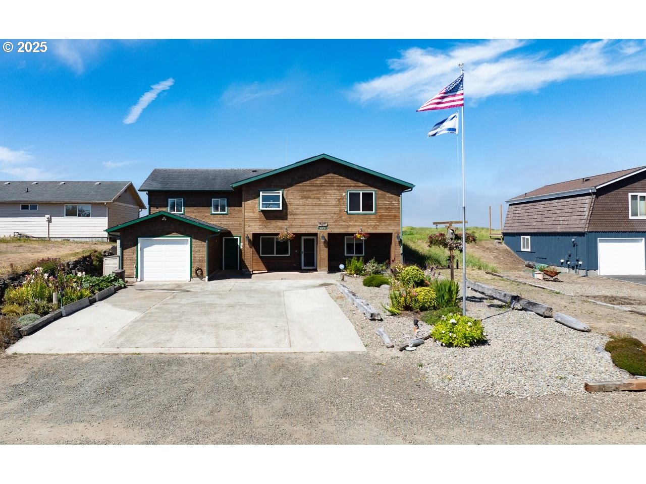 30715 G St Property Photo 1