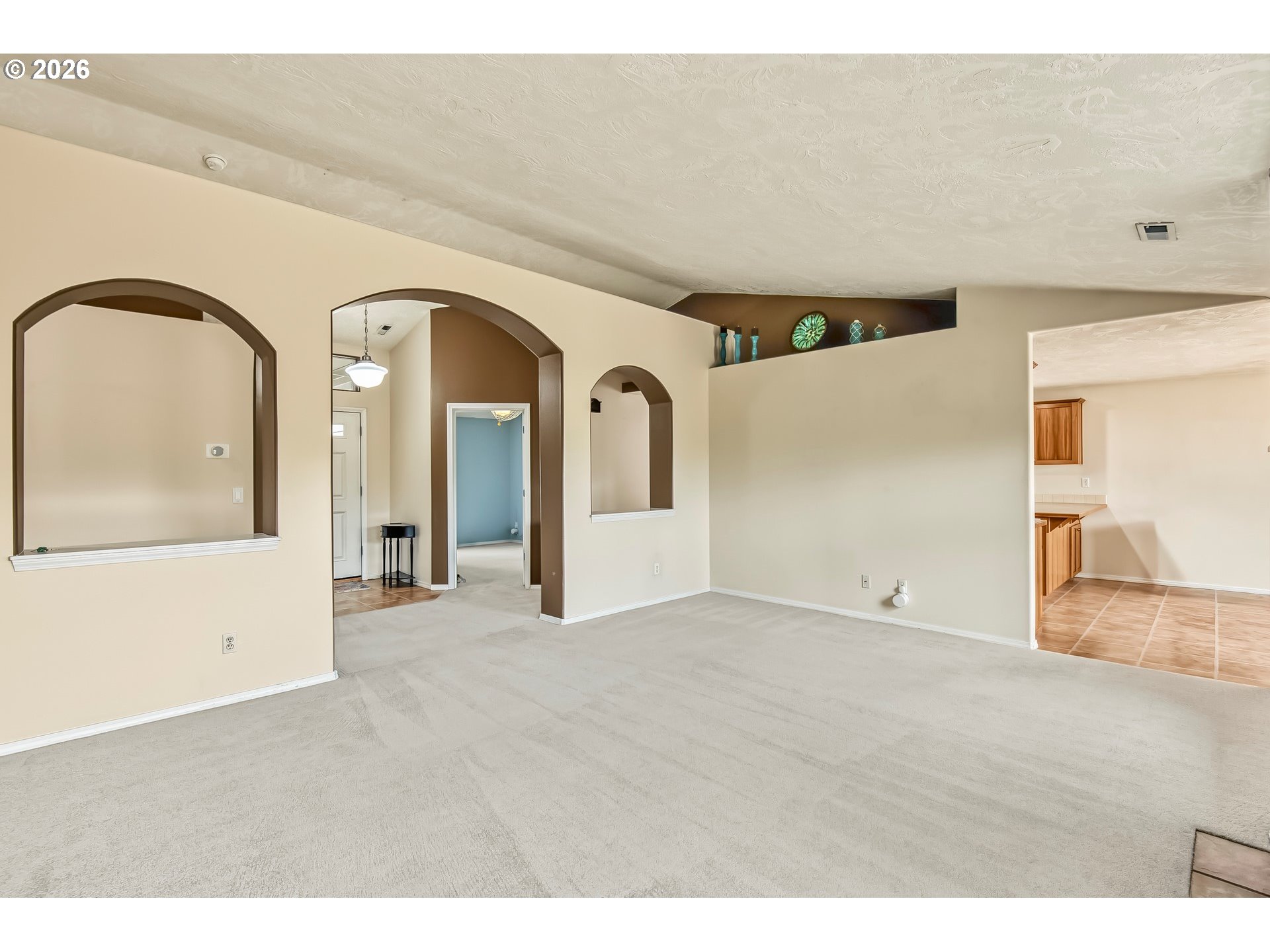1057 Mt View Ln Property Photo 7