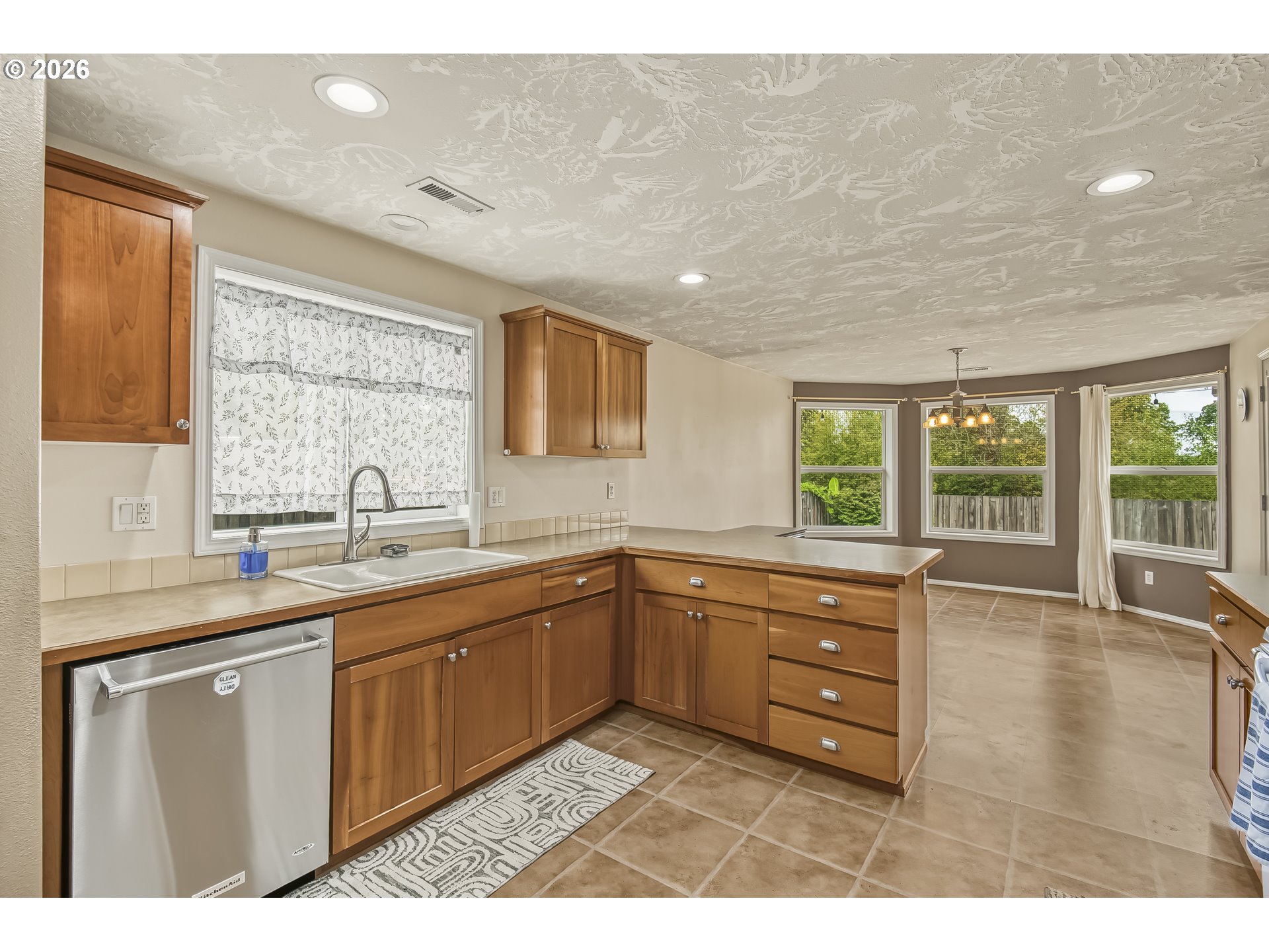 1057 Mt View Ln Property Photo 15