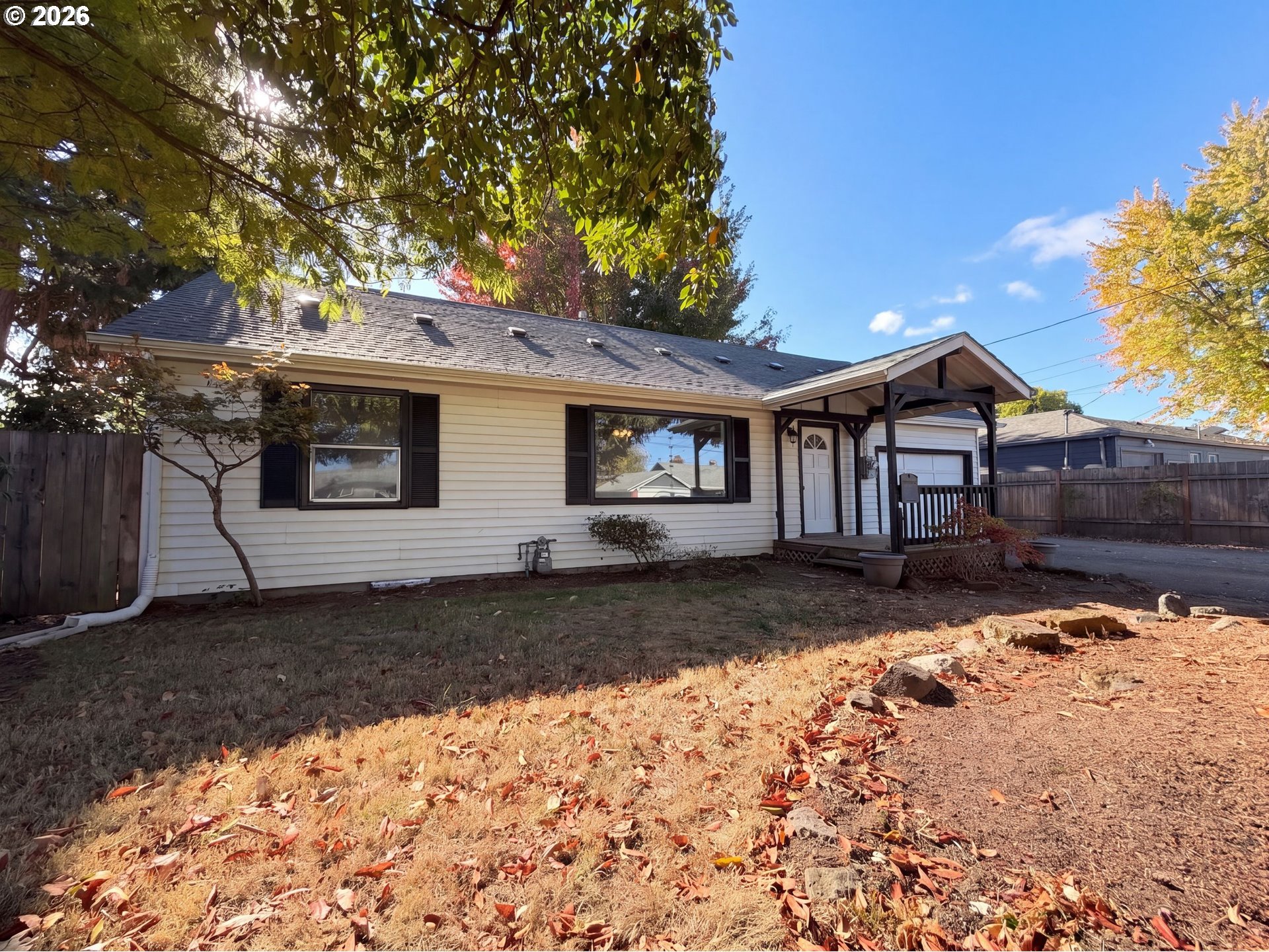 1341 N Clark St Property Photo 1