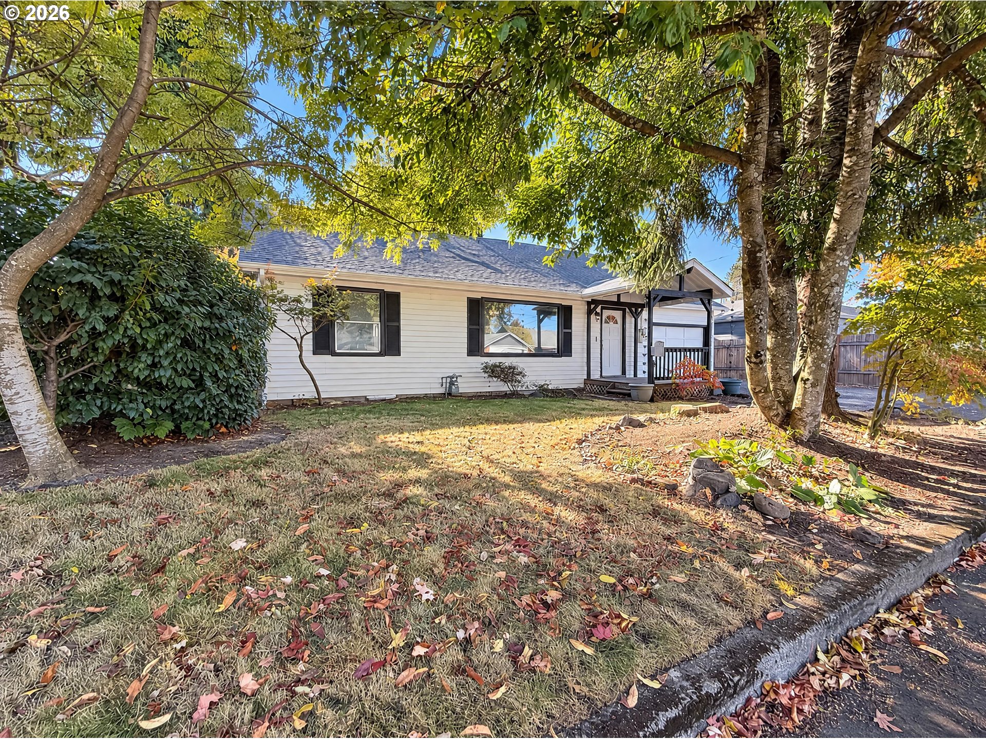 1341 N Clark St Property Photo 21