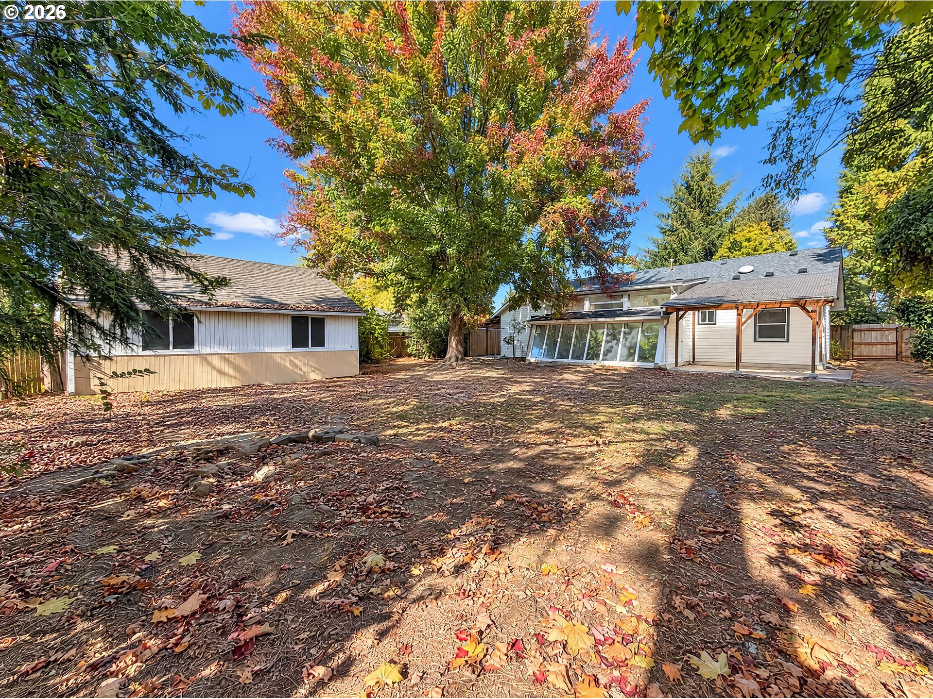 1341 N Clark St Property Photo 23
