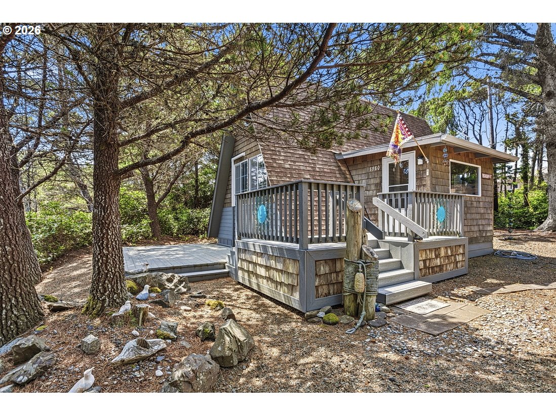 5980 El Mar Ave Property Photo 1