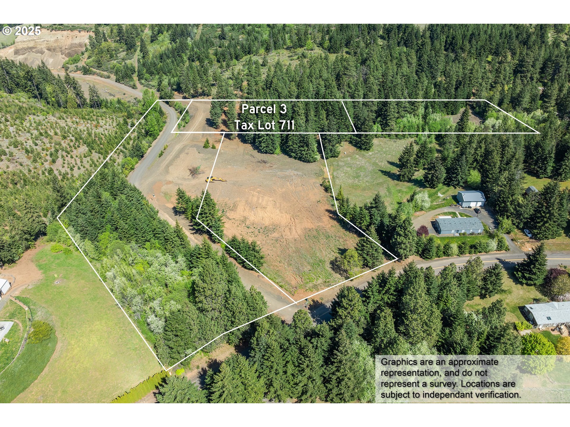 Hillcrest Dr Property Photo 1