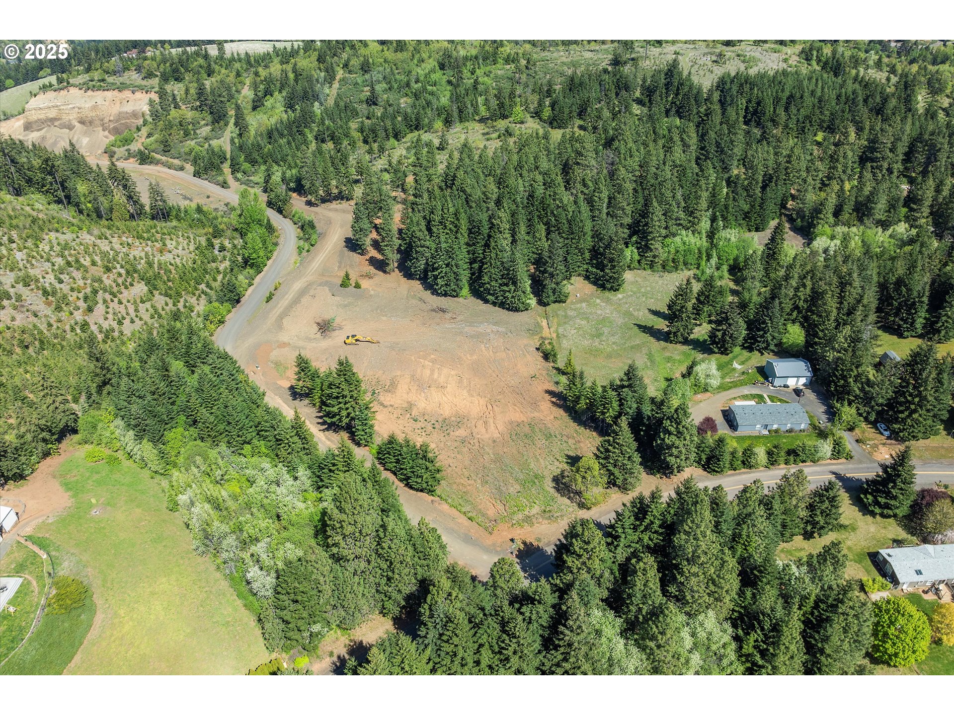Hillcrest Dr Property Photo 4