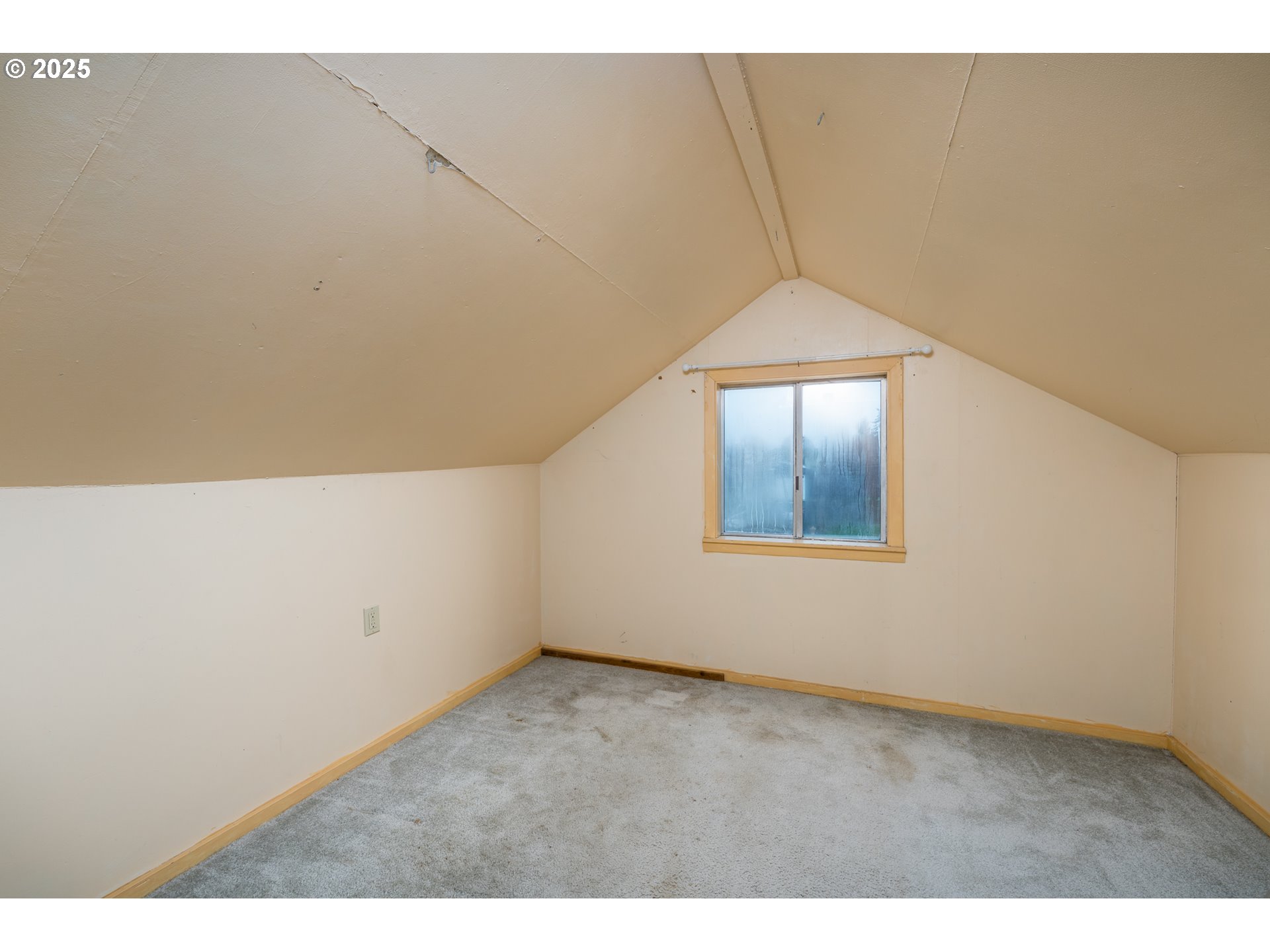 505 Broad St S Property Photo 13