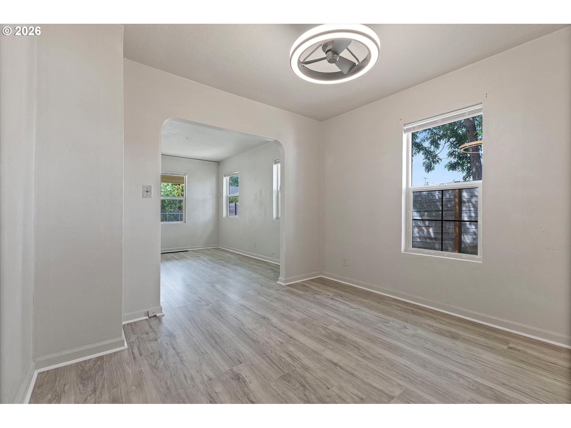 8305 Se Rhone St Property Photo 9