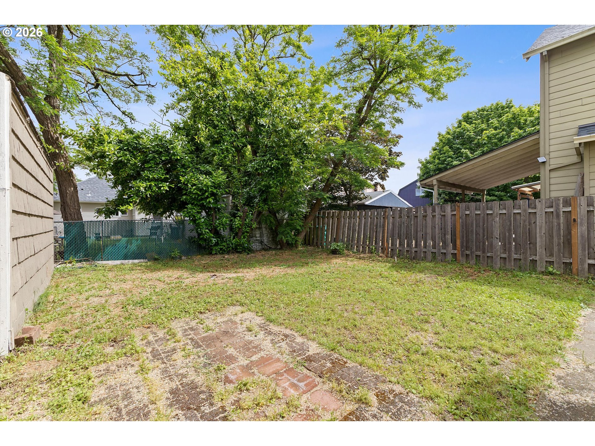 8305 Se Rhone St Property Photo 33