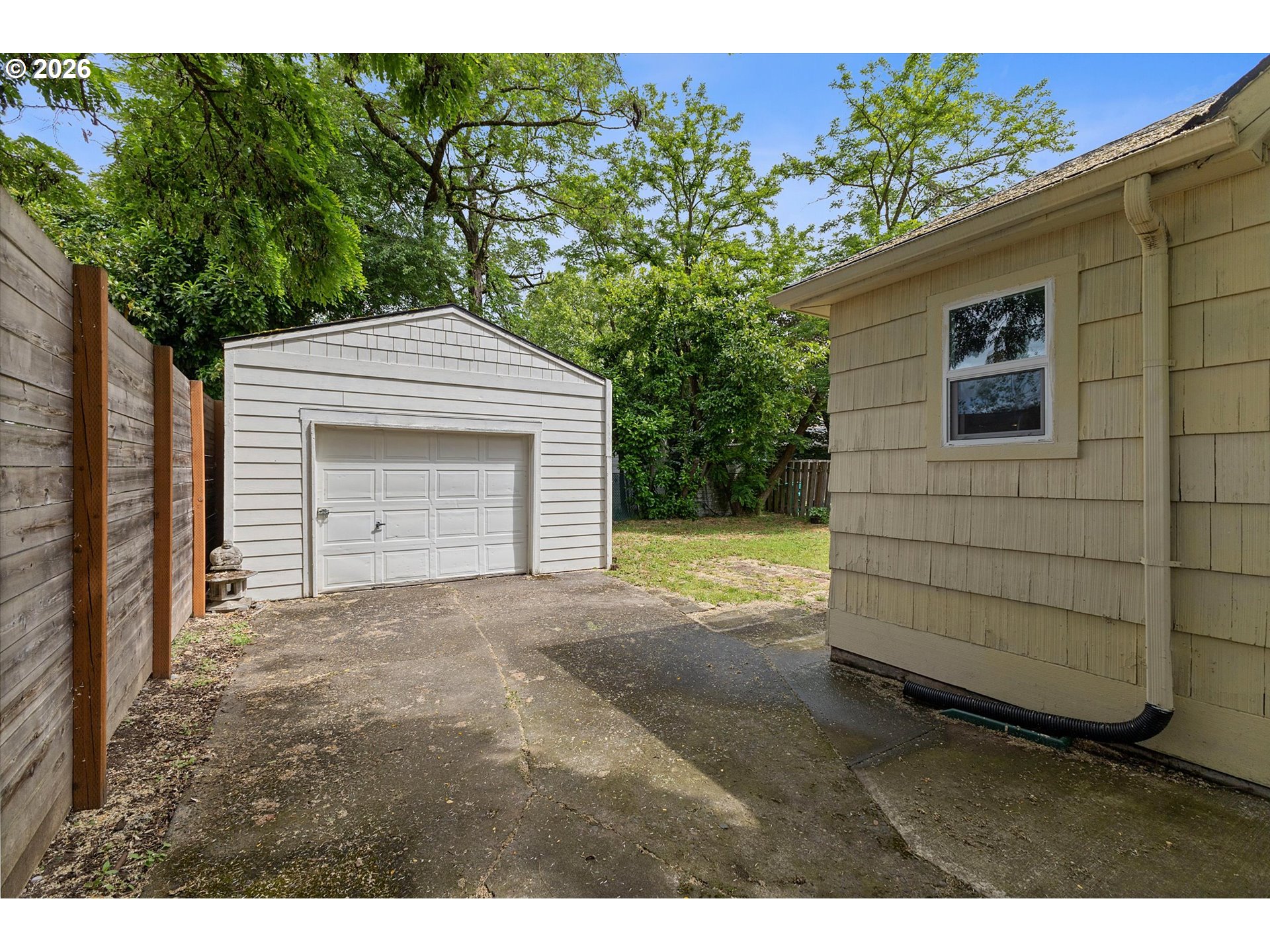 8305 Se Rhone St Property Photo 34
