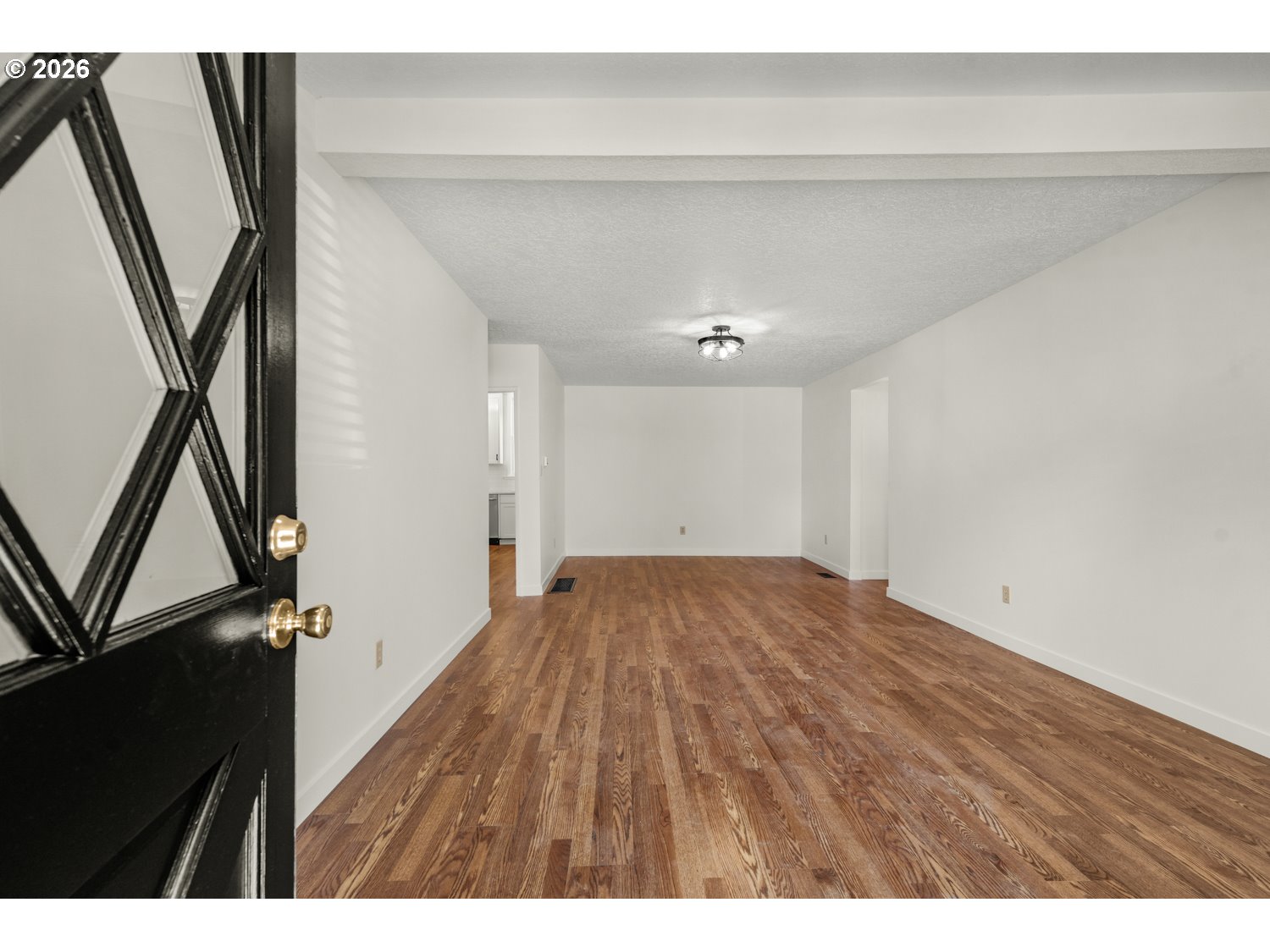 6911 Se Cora St Property Photo 2