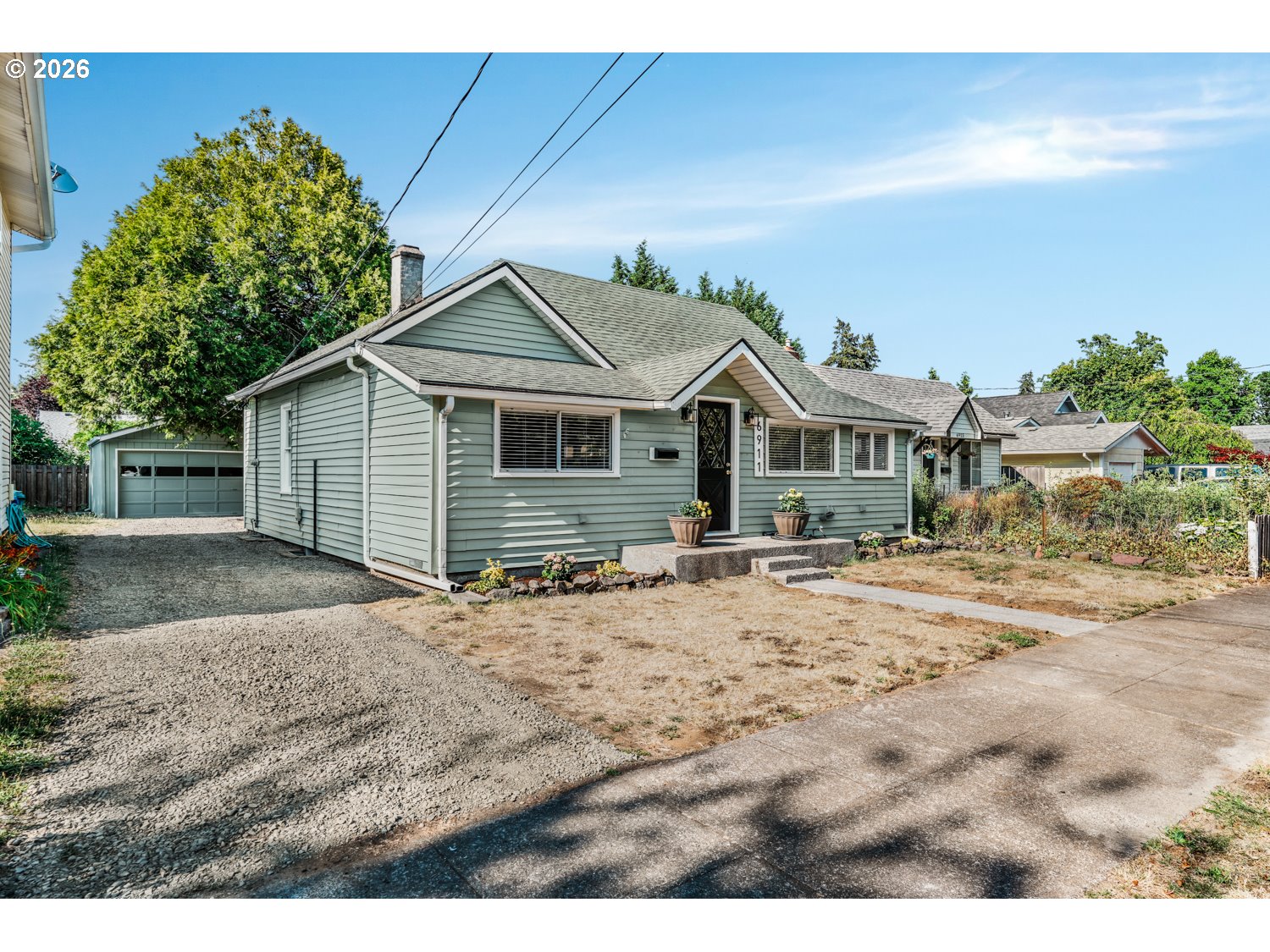6911 Se Cora St Property Photo 27