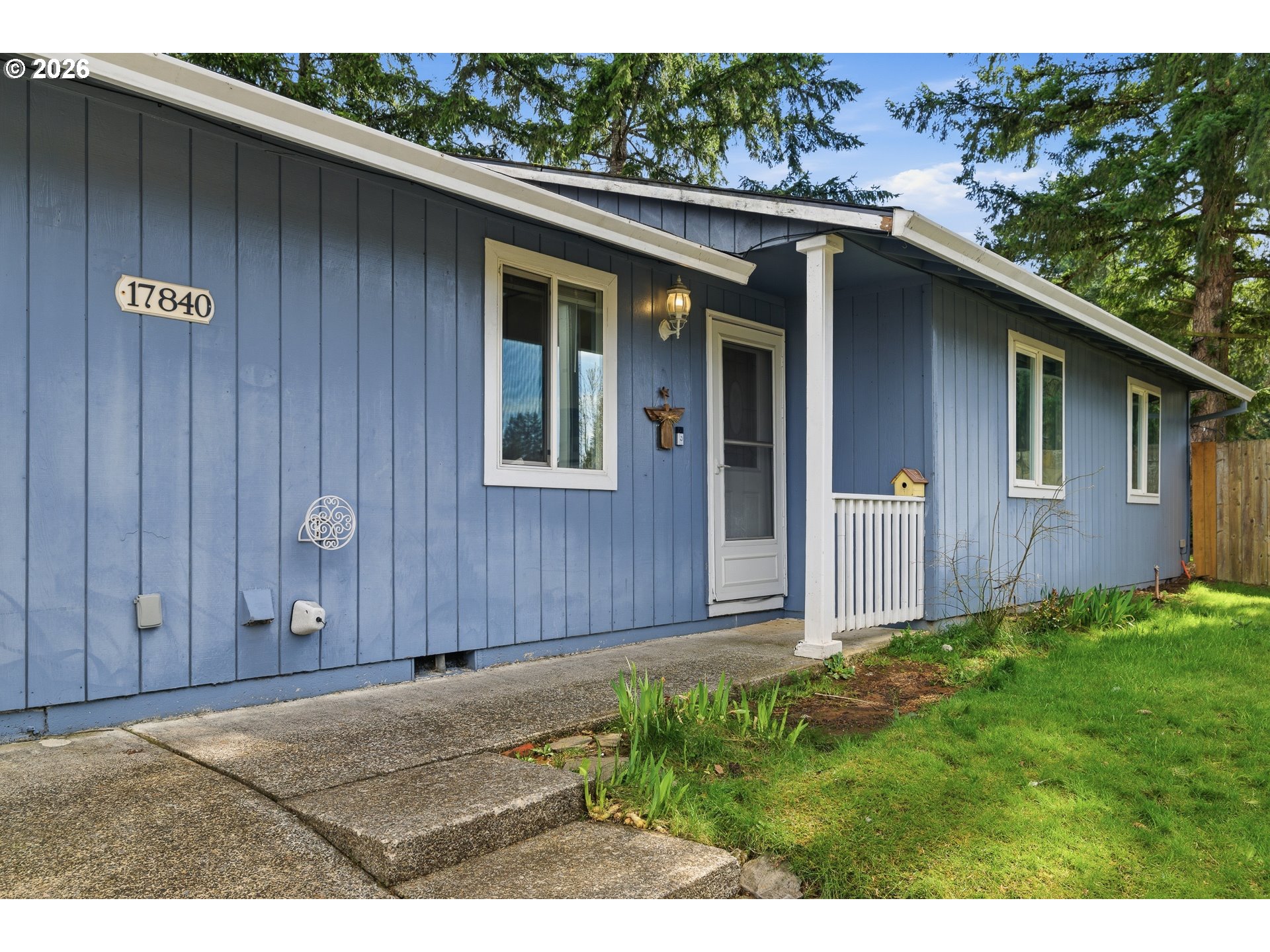 17840 Wolf Dr Property Photo 3