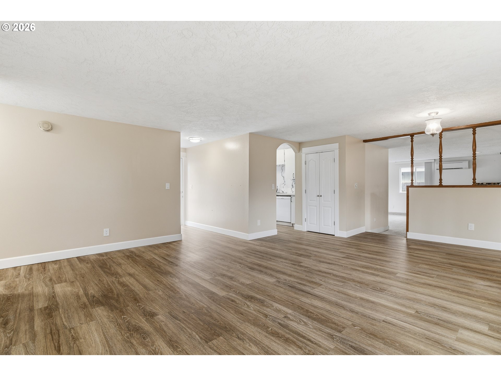 17840 Wolf Dr Property Photo 6