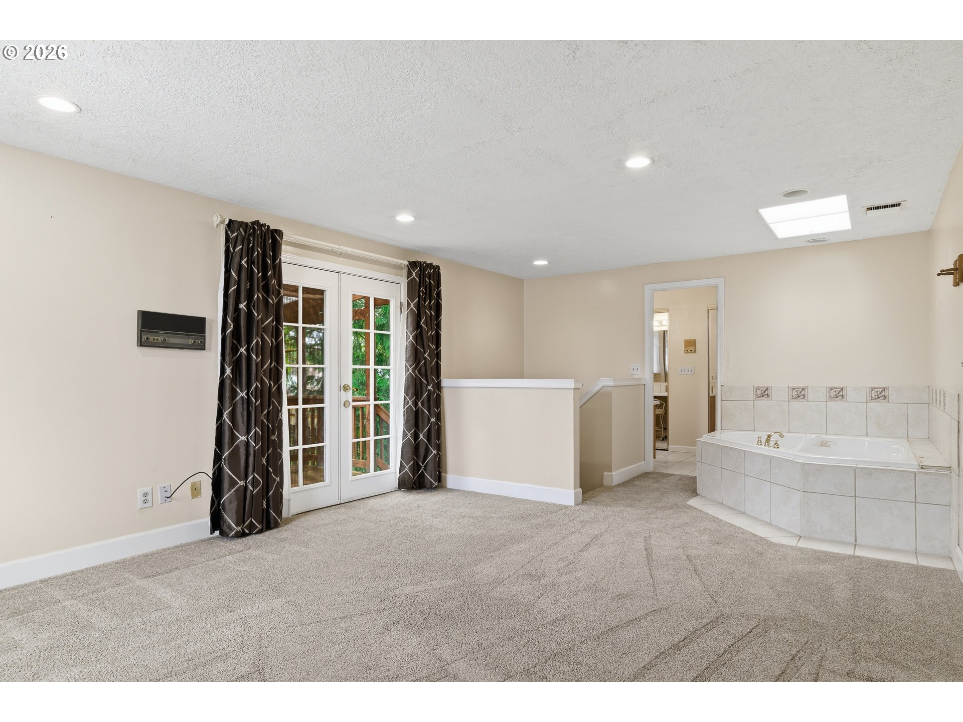 17840 Wolf Dr Property Photo 27
