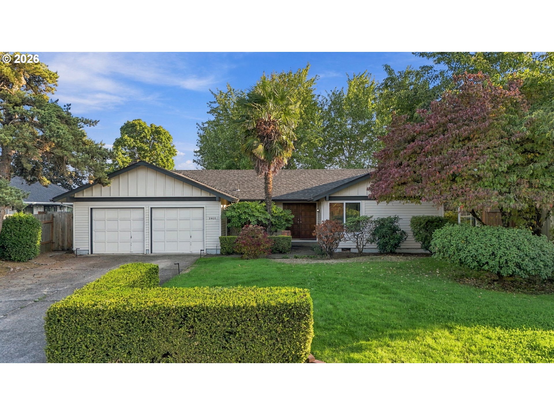2466 Erin Way Property Photo 2