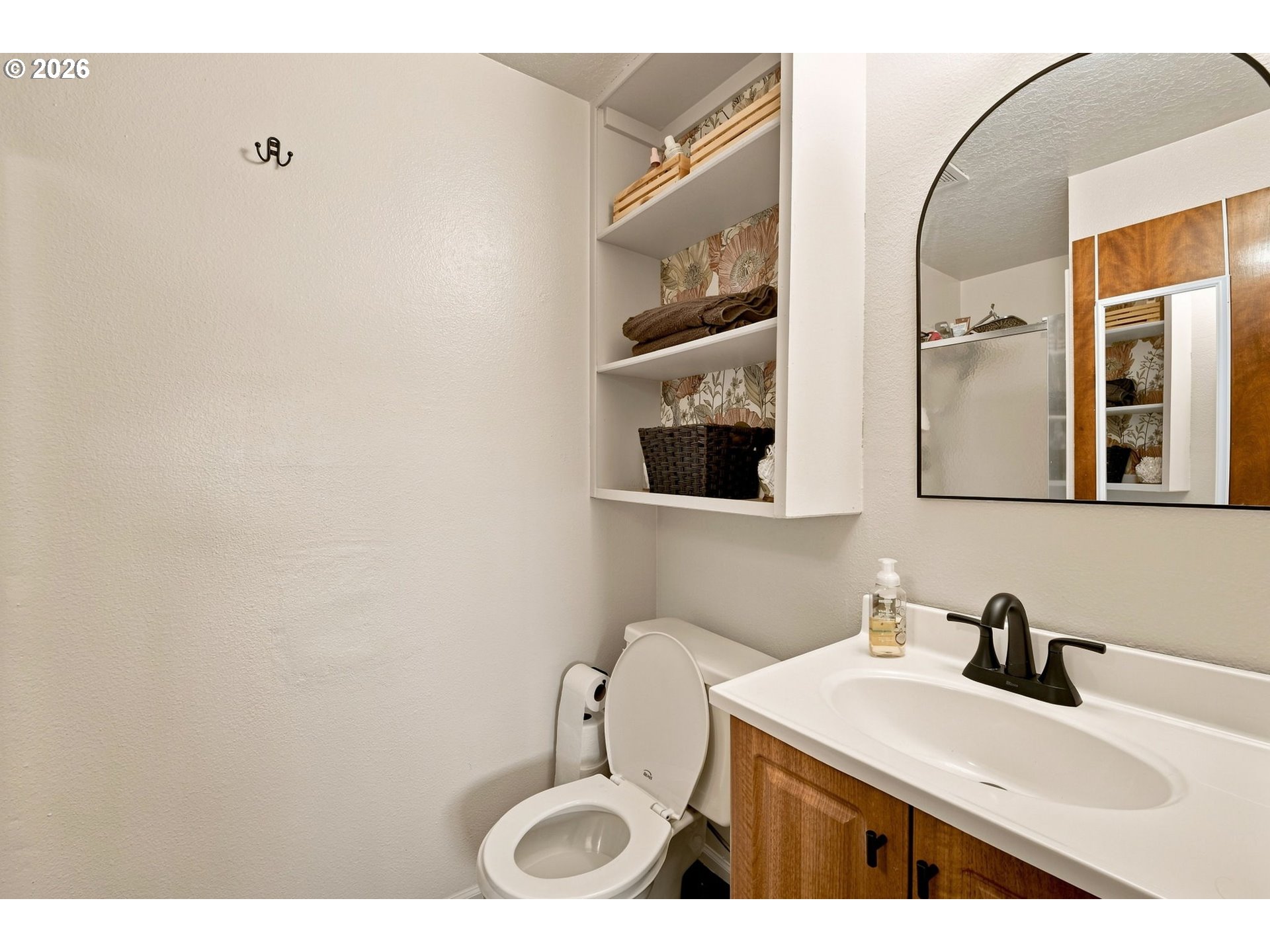 2033 W Bryant Ave Property Photo 19