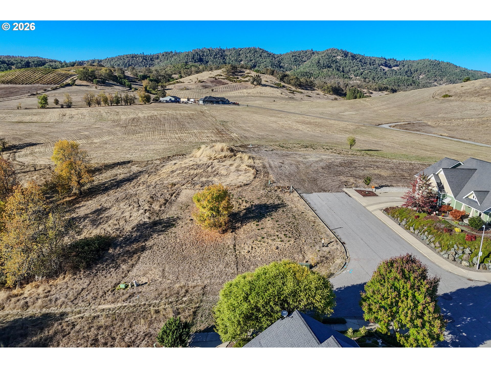 2700 Brockway Rd Property Photo 3