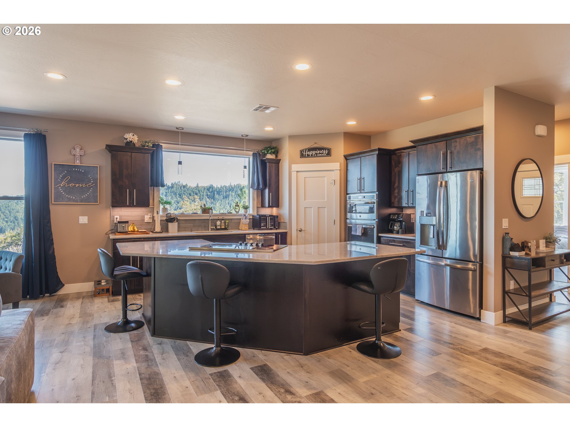 175 Platinum Dr Property Photo 3