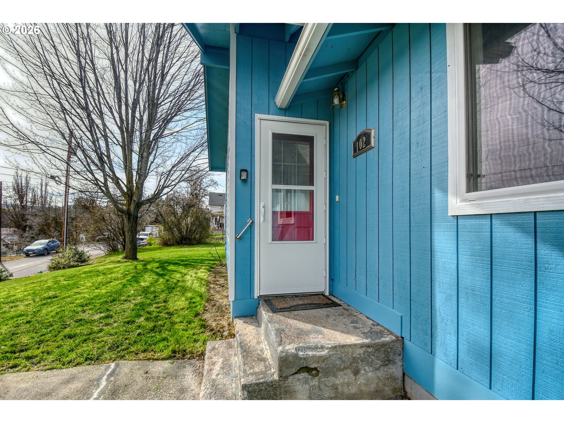 102 S Washington St Property Photo 7