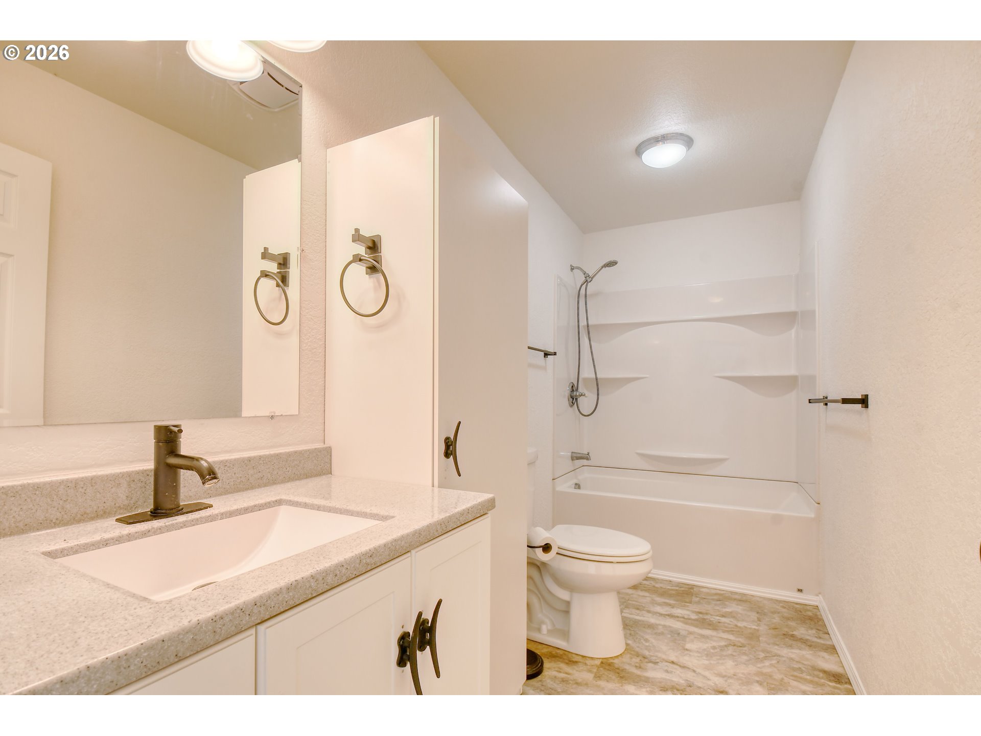 102 S Washington St Property Photo 31