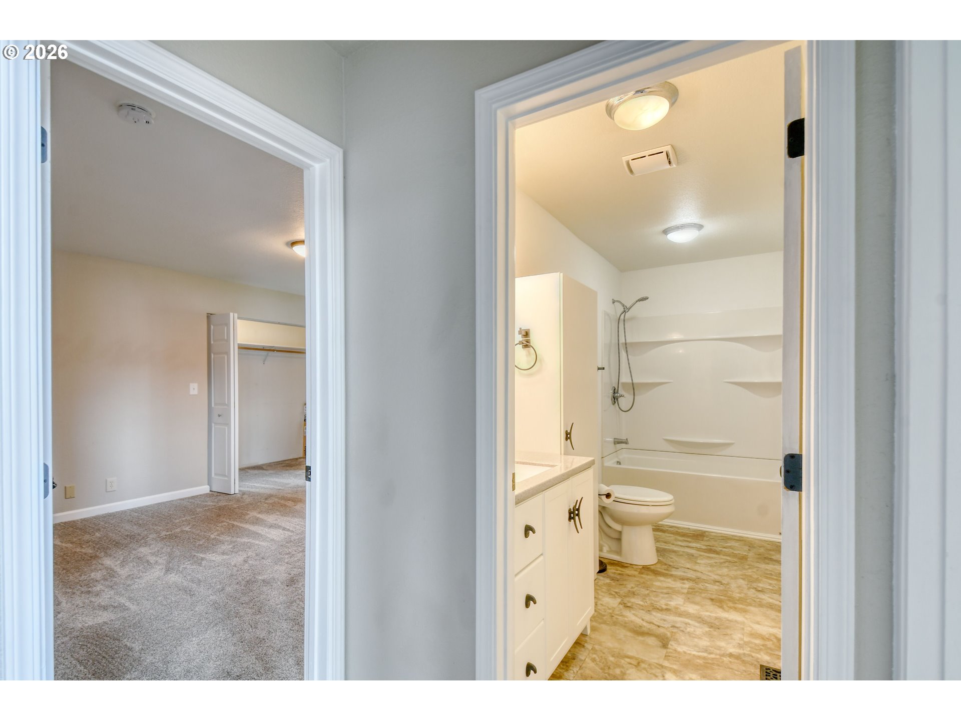 102 S Washington St Property Photo 35