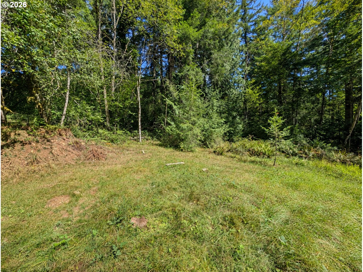 000 Ne Berry Rd Property Photo 3
