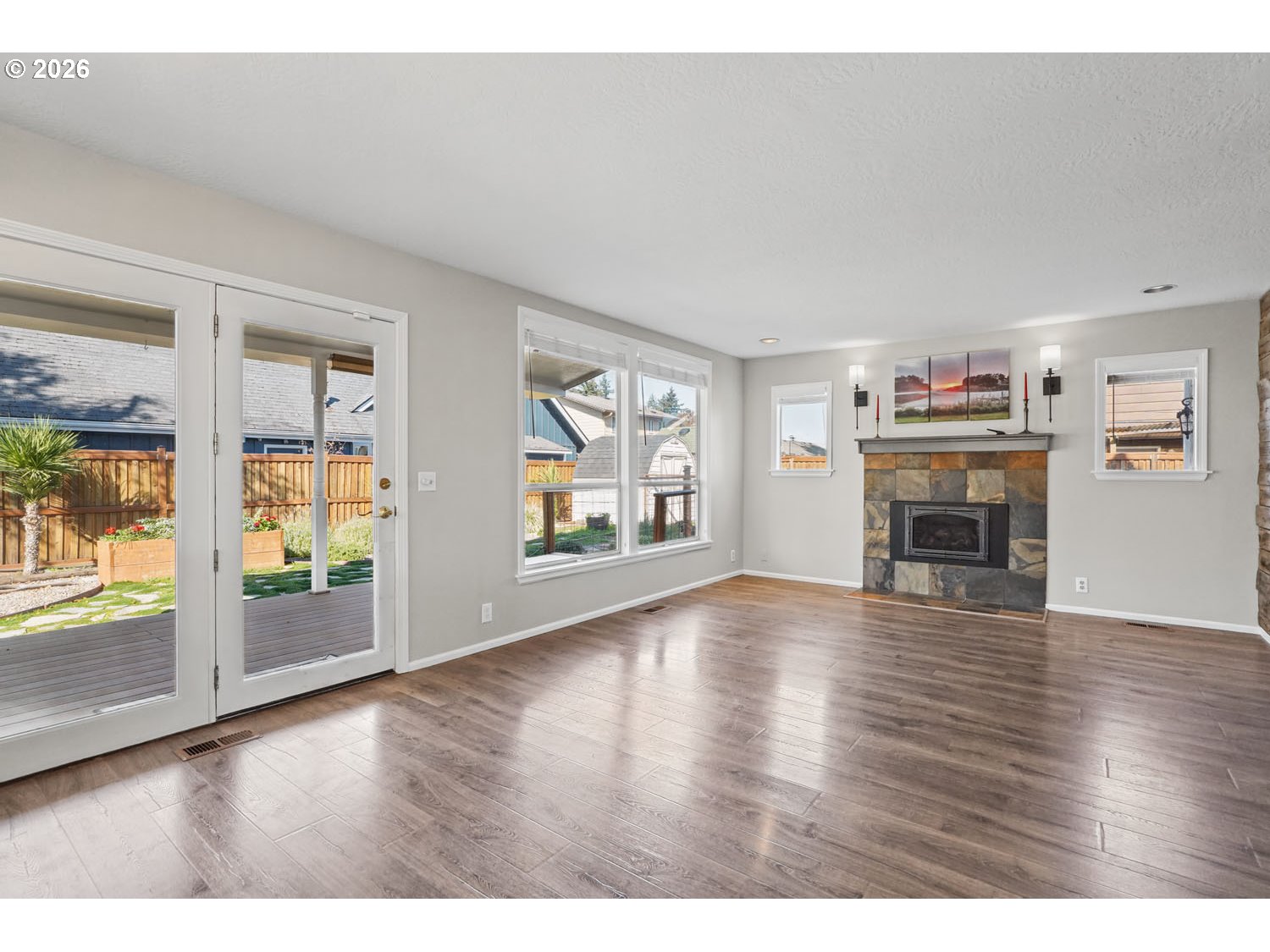 2904 Wolf Meadows Ln Property Photo 13