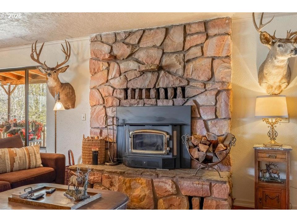 25887 Se Weberg Rd Property Photo 6