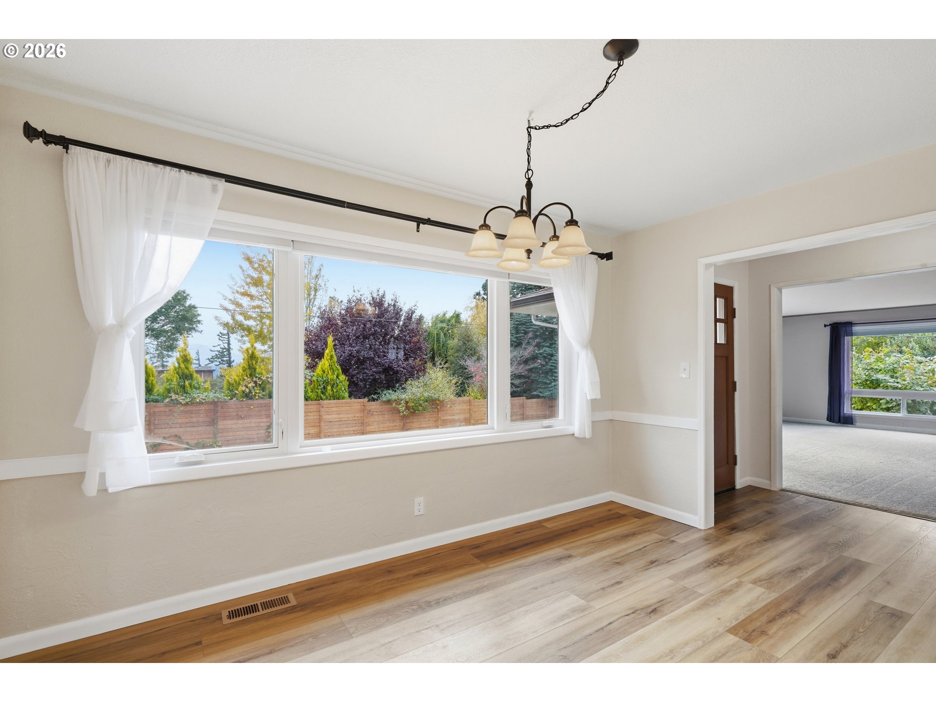 212 Sw Robbins Rd Property Photo 16