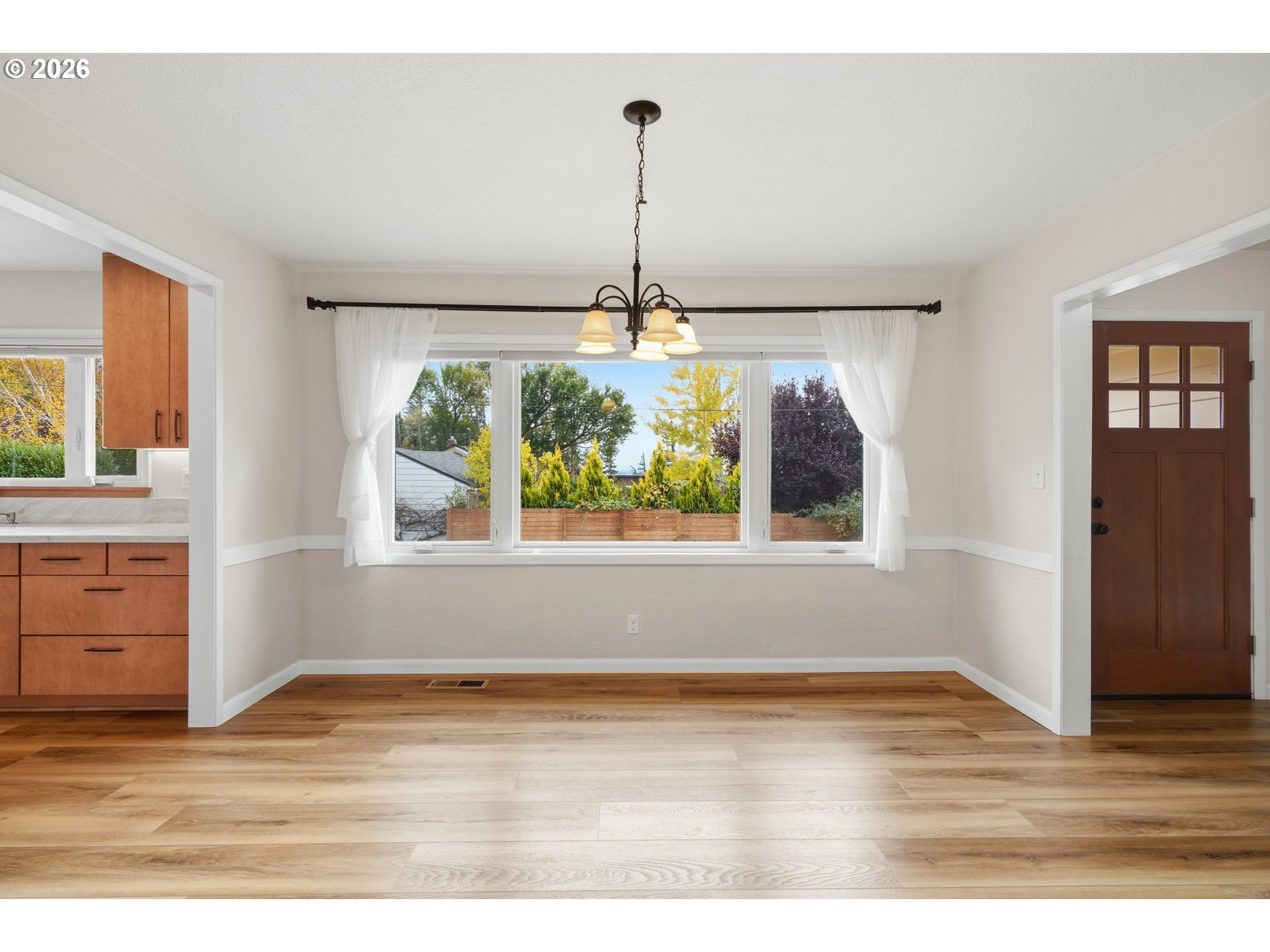 212 Sw Robbins Rd Property Photo 17