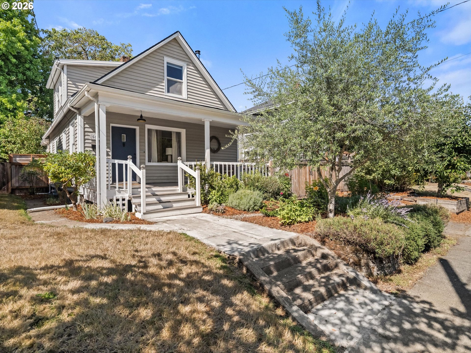5615 N Delaware Ave Property Photo 1