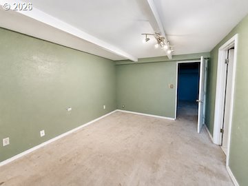 10505 Se Long St Property Photo 7