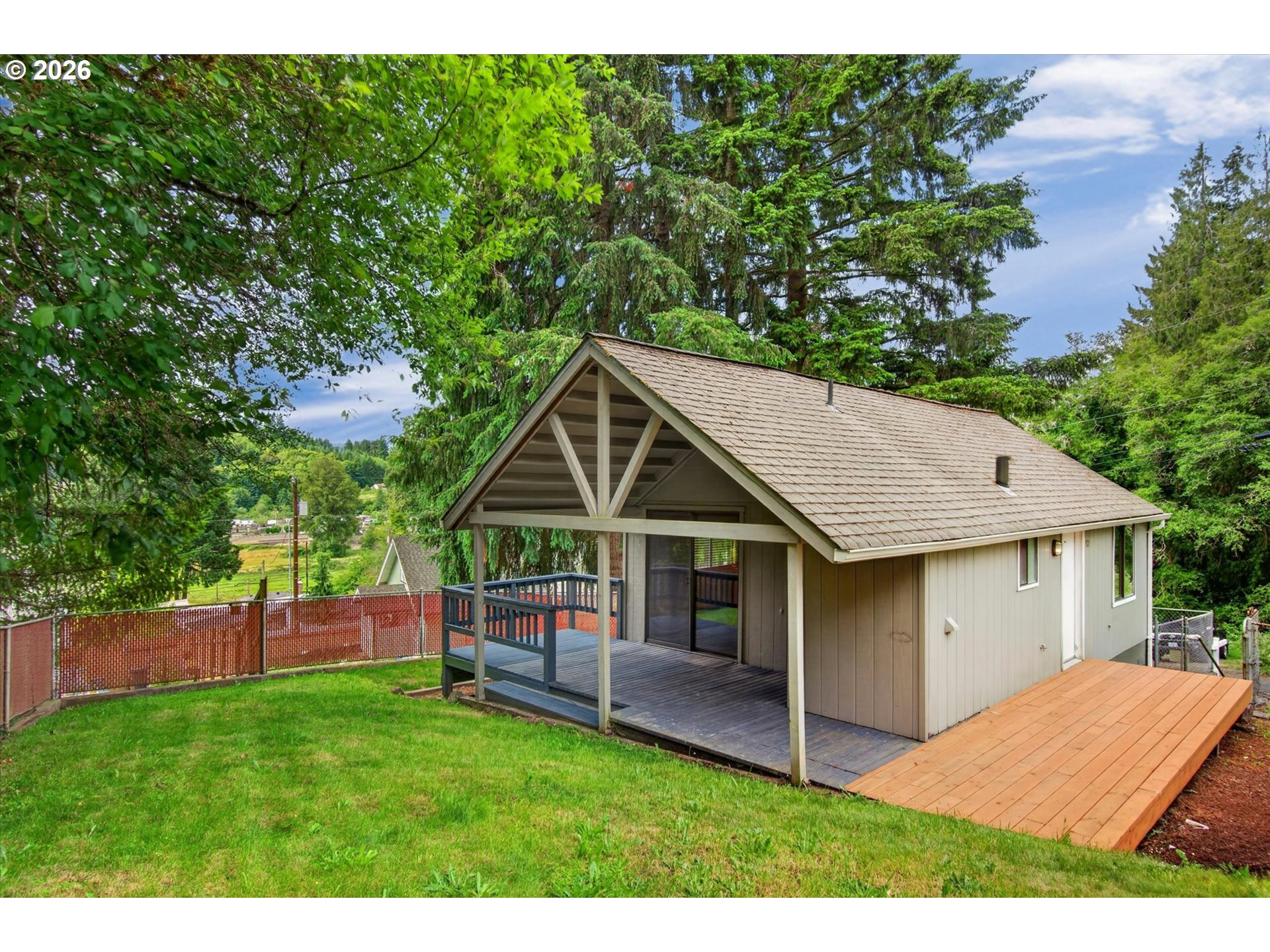 710 WOOD LN Property Photo 1