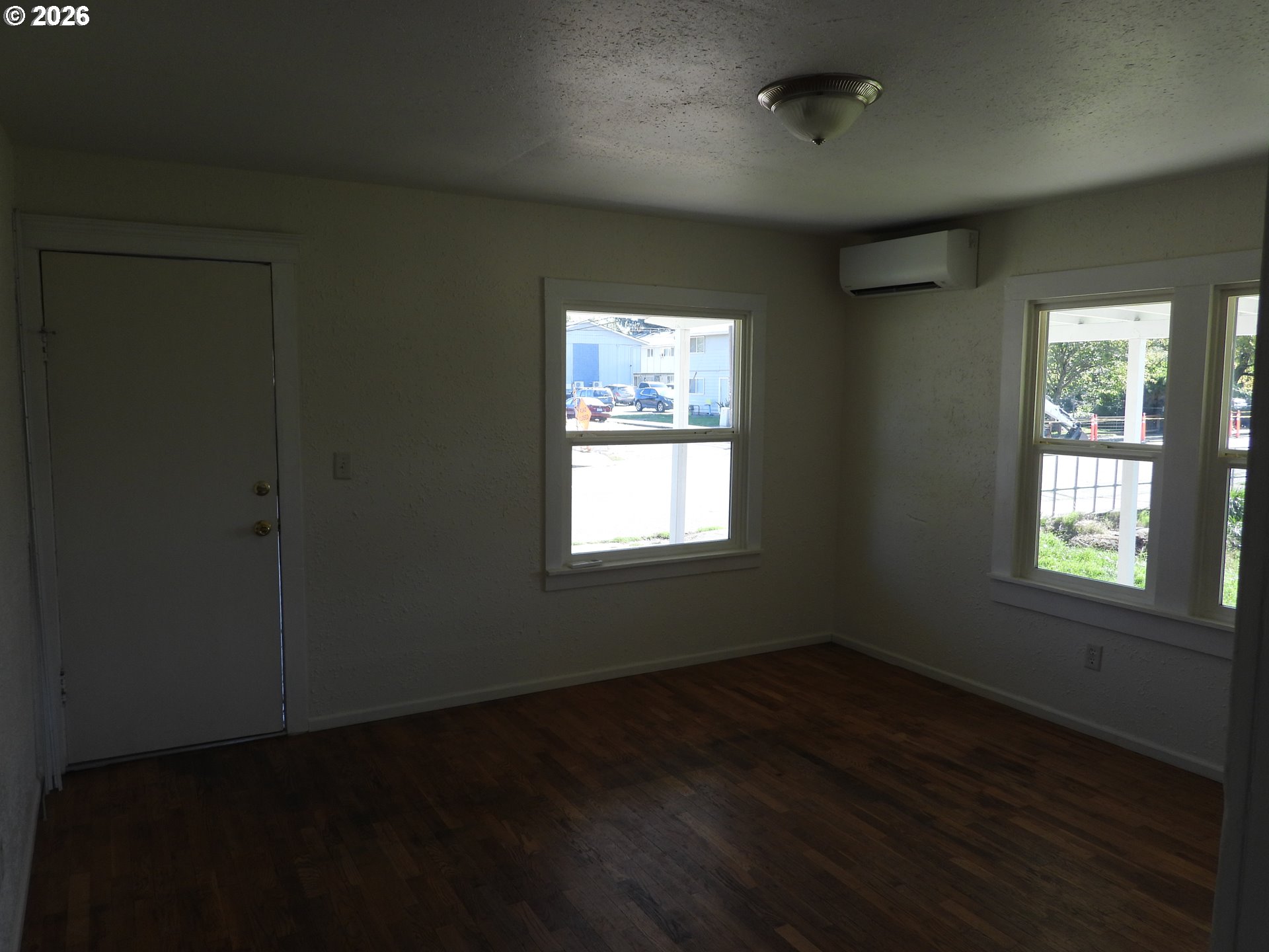 715 Deal St Property Photo 7