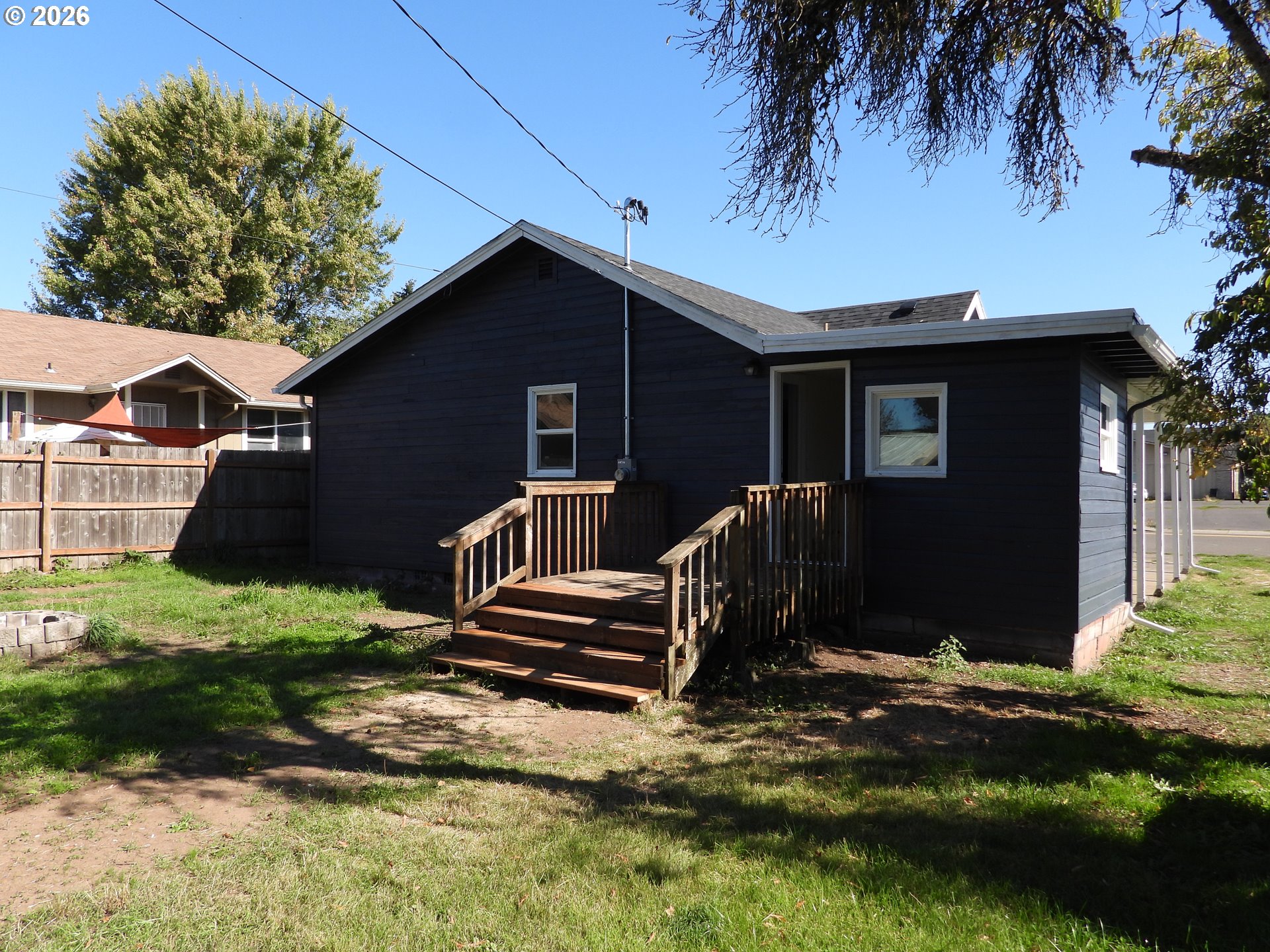 715 Deal St Property Photo 17