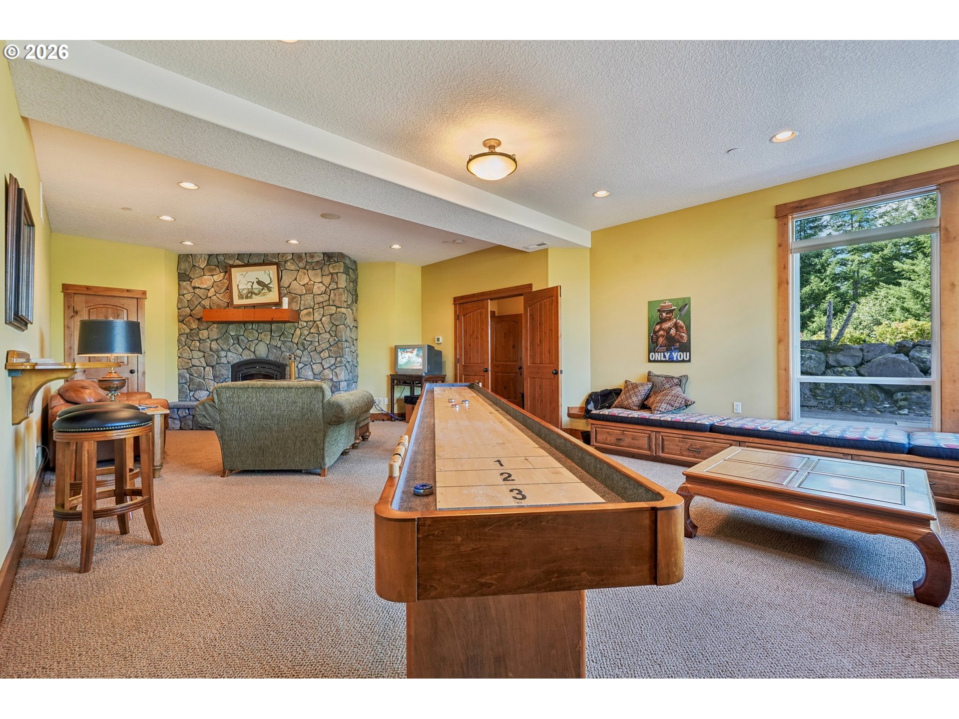 1384 Bayswater Rd Property Photo 24