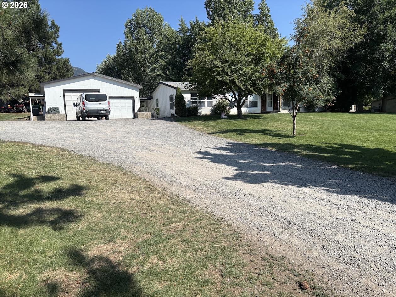 60905 Love Rd Property Photo 1