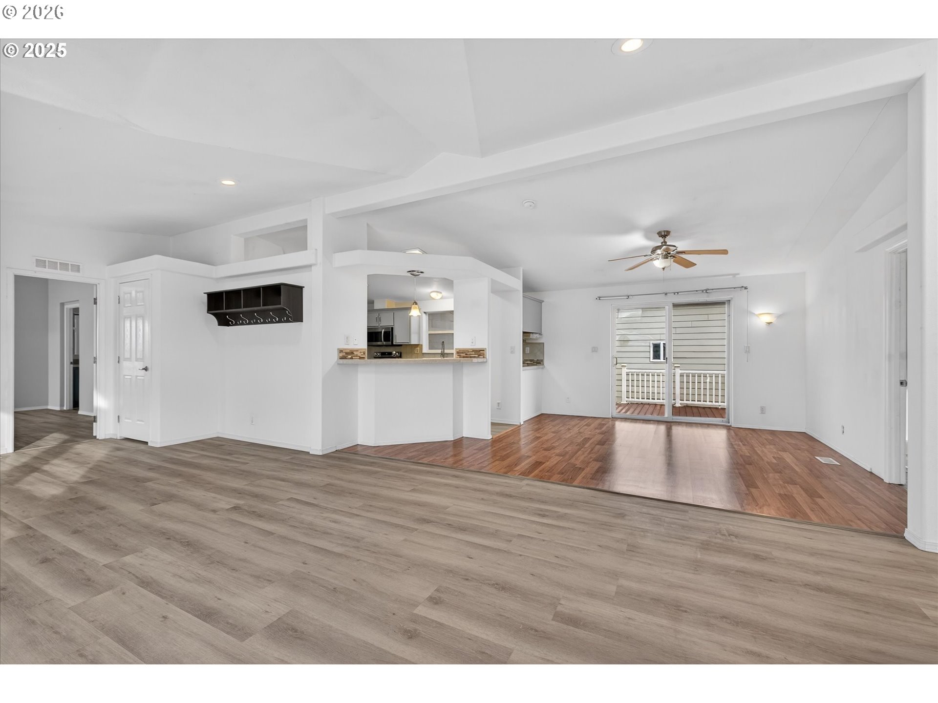 1680 Plum St Property Photo 6