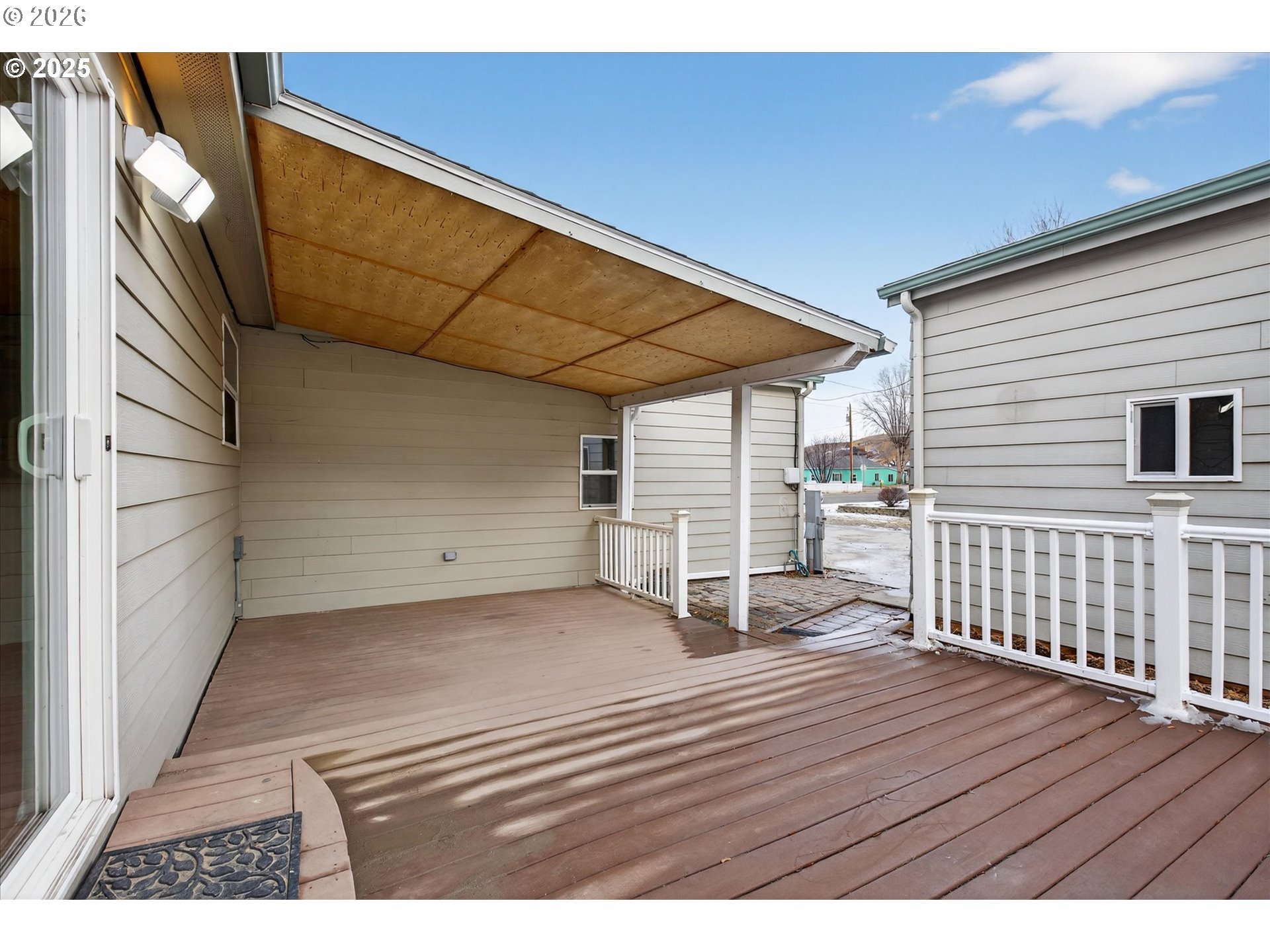 1680 Plum St Property Photo 25