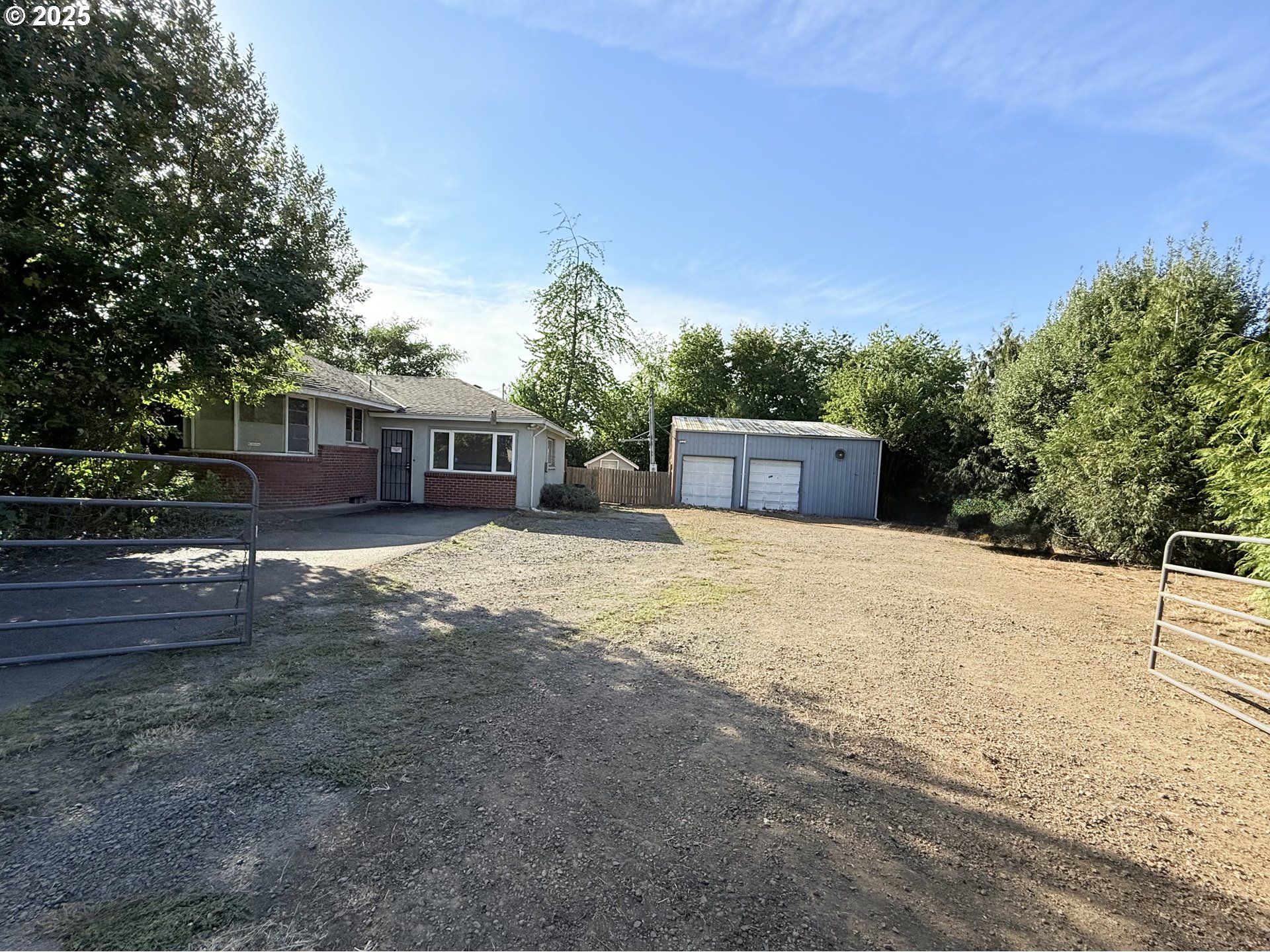 29891 S Highway 213 Property Photo 2
