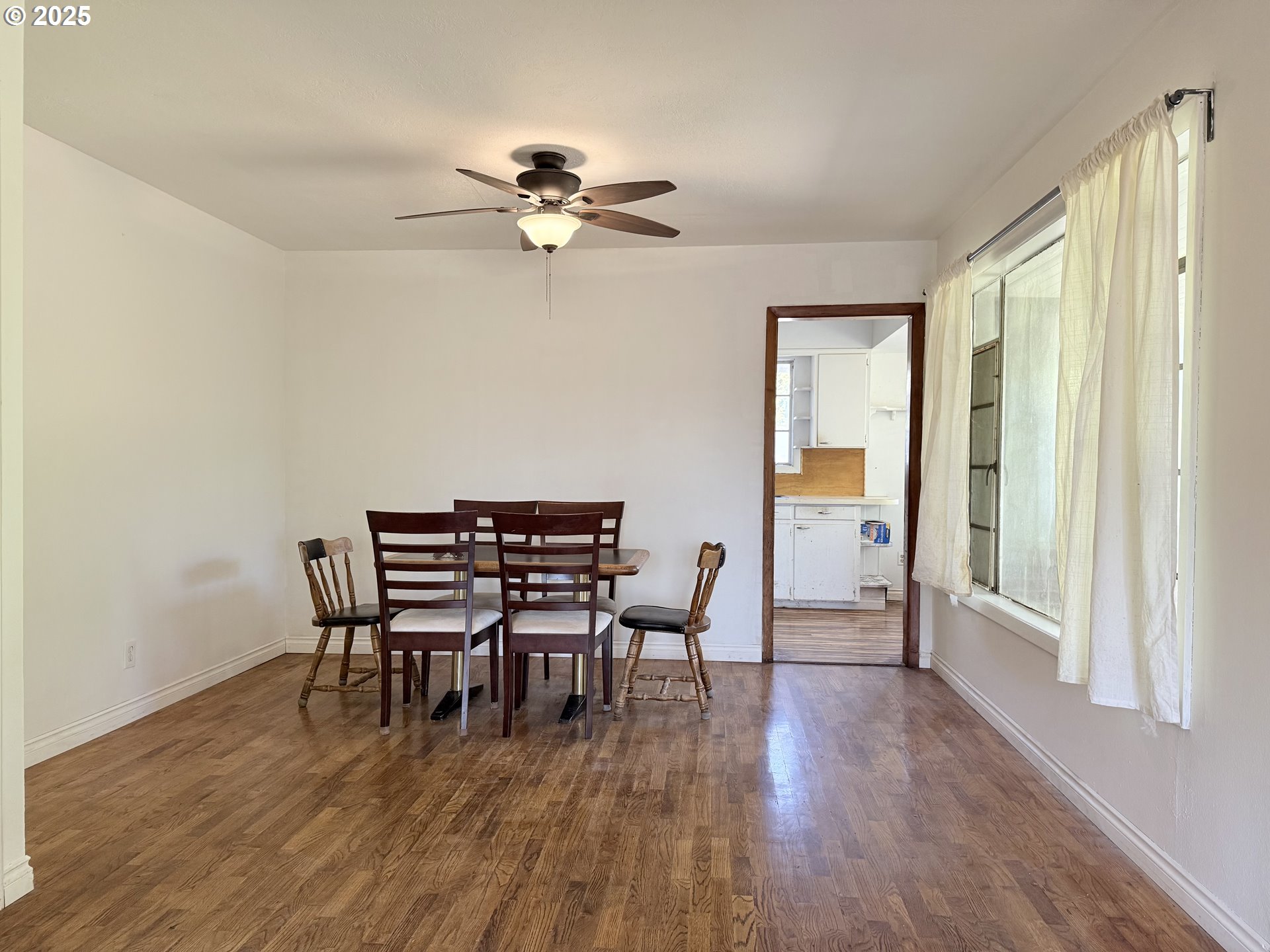 29891 S Highway 213 Property Photo 5