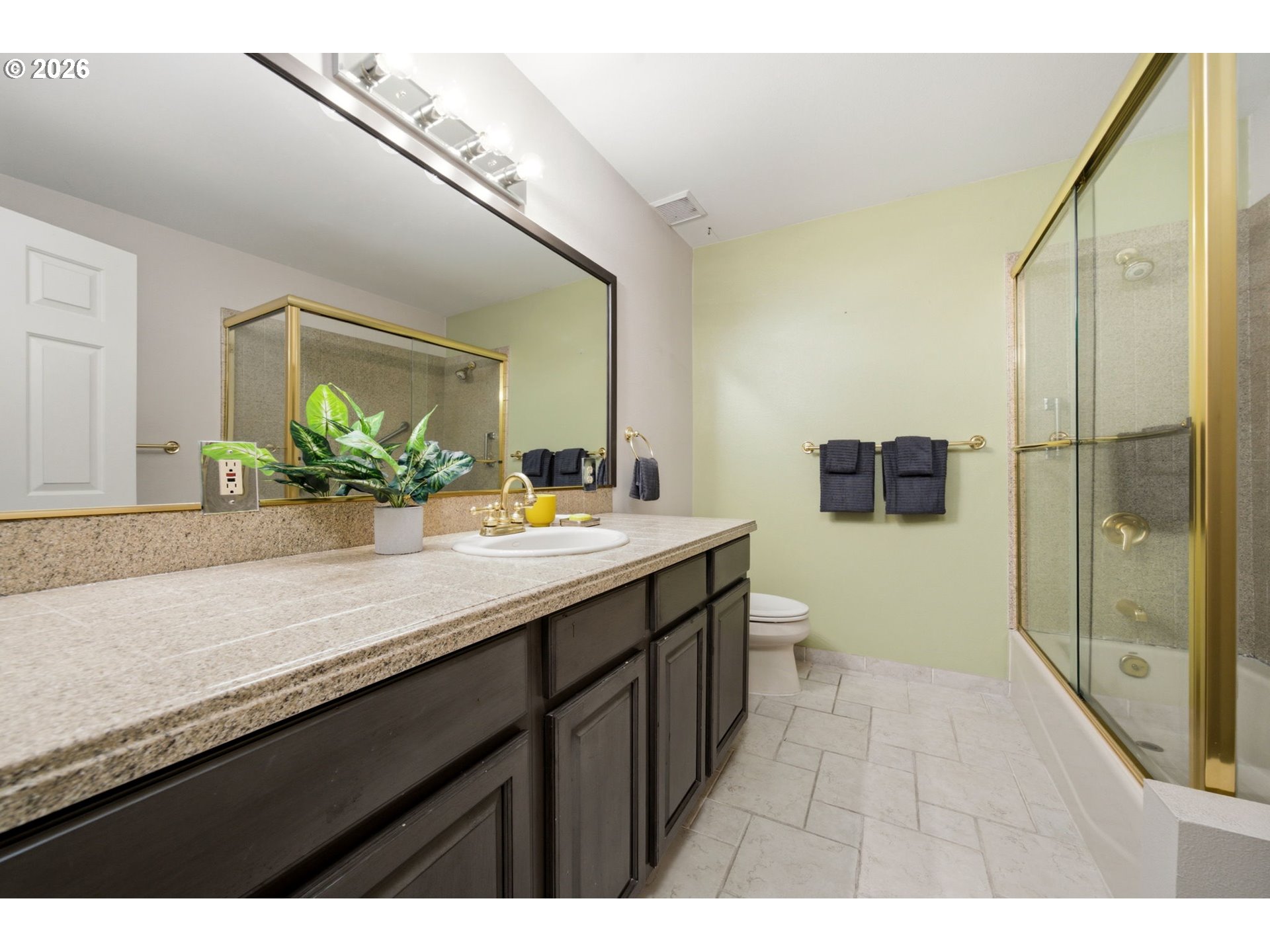 1804 Hall Ct Property Photo 37
